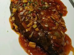 葱烧武昌鱼-黄鹤楼湖北特色菜(高碑店)