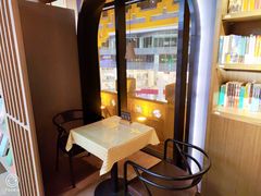 -光海书局(南京东路第一百货店)