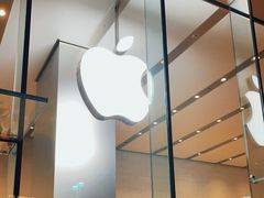 -Apple零售店(华贸购物中心店)