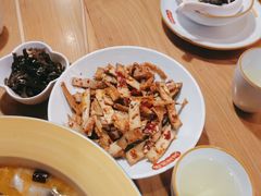 -湘阁里辣(南岭购物广场店)