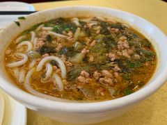 小锅米线-蝴蝶泉宾馆-中餐厅
