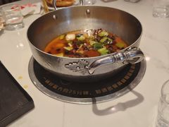 -七欣天香辣蟹火锅(闵行浦江欢乐颂店)