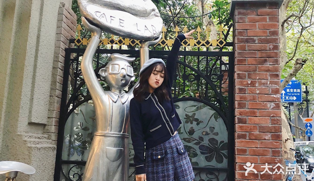 真的不知道是怎么火成这样的