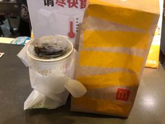 -麦当劳(世界城广场店)