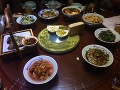 -窄巷子陕菜馆·地道陕西菜(粉巷店)