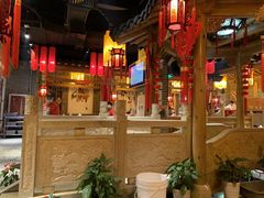 -大龙辣火锅·龙虾·烧烤(湖滨新天地店)