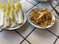 -有拈头成都市井火锅(柳市店)