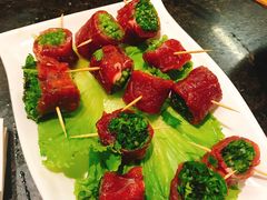 香菜牛肉-巴蜀大宅门火锅(北大街店)