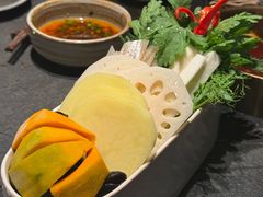 -滟设火锅料理(南滨路店)