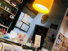 -猫的天空之城概念书店(杭州南宋御街店)