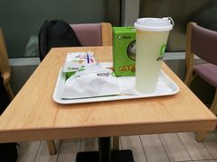 -德克士(虹桥火车站店)