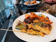 -圣丰索菲特·2 On 988 Café 自助餐厅