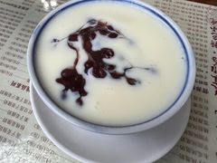 -周大娘牛乳(旧寨古村总店)