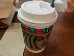 -星巴克(上海虹桥新天地二店)