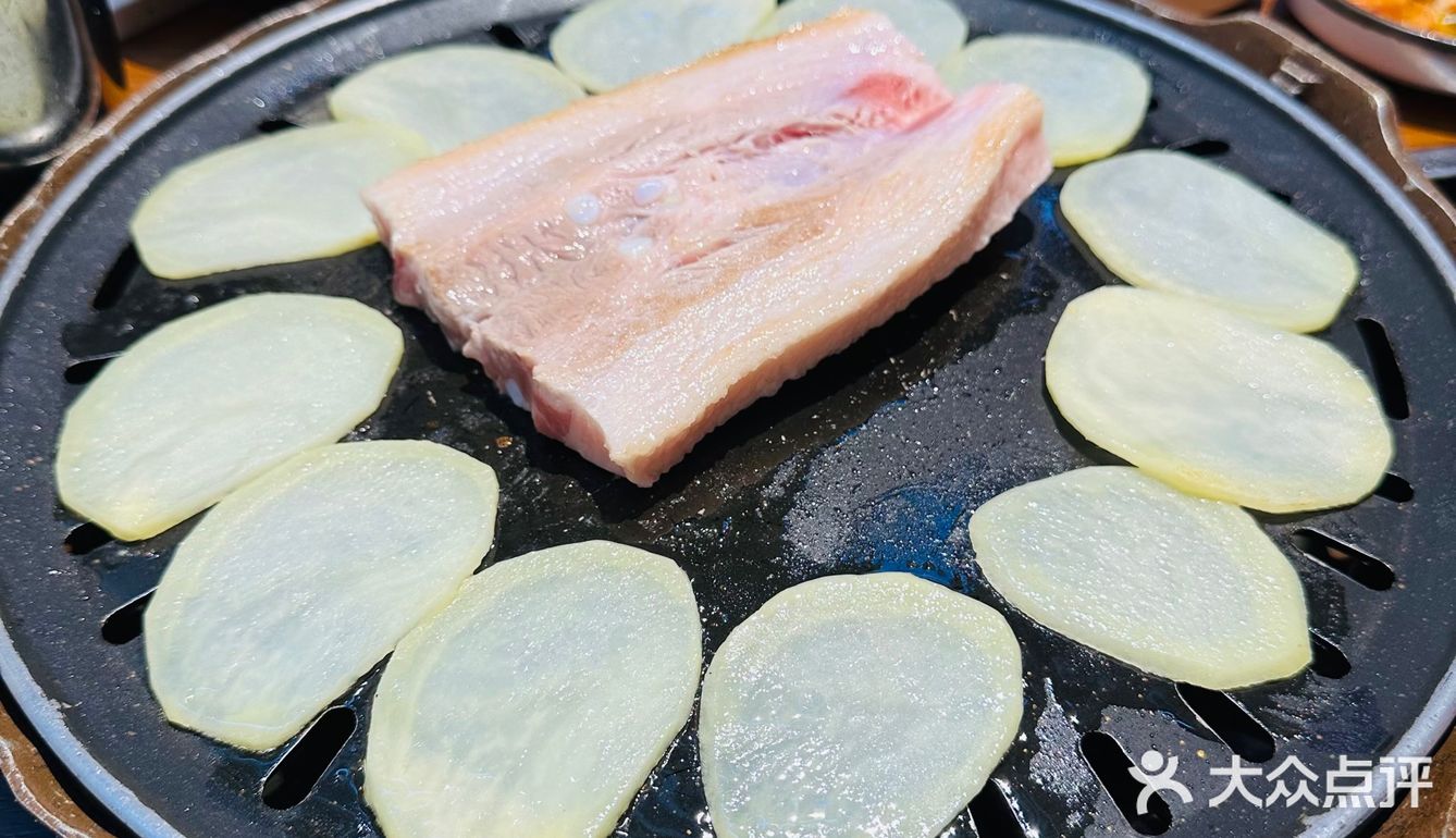 [吐]好吃到口水止不住的烤肉。蟹酱拌饭！
