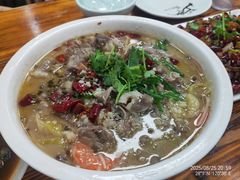 酸菜肥牛-无招牌