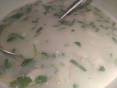 青蒜叶-丁里羊肉小镇(太宁路口店)