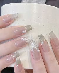 -IDO美甲美睫
