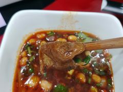 -烧哥美蛙肥肠鱼火锅·十五年社区店