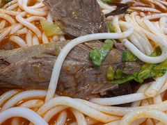 -百春原湖南牛肉粉(百联世纪店)
