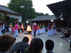 大堂-摩梭传统篝火晚会