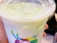 初恋青提小铁-瑞幸咖啡(云密城J栋店)