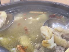 -濠轩阁特色生蚝火锅(水湾路店)