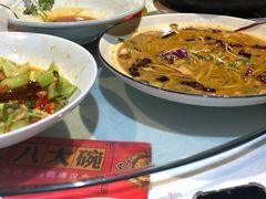 -八大碗·地道东北菜(中街店)