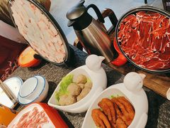 -醉董牛川派鲜肉自选火锅(烟台店)