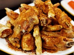 温莎鸡爪-宝记烧烤·碳锅羊肉·羊蝎子火锅·夜食社(文体路创始店)