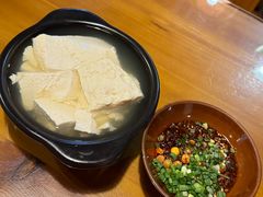 -重庆石磨豆花庄(乔庄店)