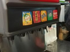 -悦河马家庭桌游剧本馆(朝阳门店)