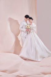 -芭莎视觉婚纱摄影(花溪店)