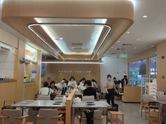 大堂-晓沸牛肉海鲜小火锅(白湖亭万达广场店)