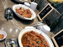 -齐河孔雀王温泉酒店·金孔雀自助百汇