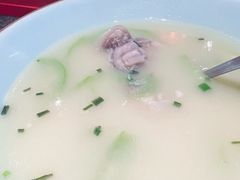 雪豆蹄花汤-廖川菜(八佰伴店)