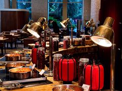 -怡聚轩全日制自助餐厅(大中华喜来登酒店)