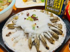 -谊荣海鲜大牌档(石湖店)