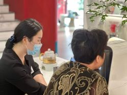 点击看大图 -阅年轻·AI家庭健康体质调理