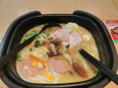 -阿香米线(凯德广场.1818店)