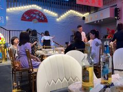 -里堂派对·独栋团建聚会小院轰趴馆(三圣乡店)