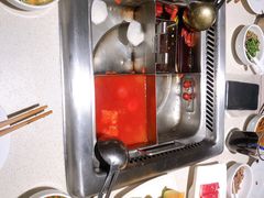 -海底捞火锅鲜切牛肉主题店(长寿路店)