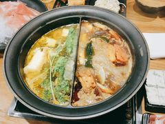 -呷哺呷哺(维多利万悦城店)
