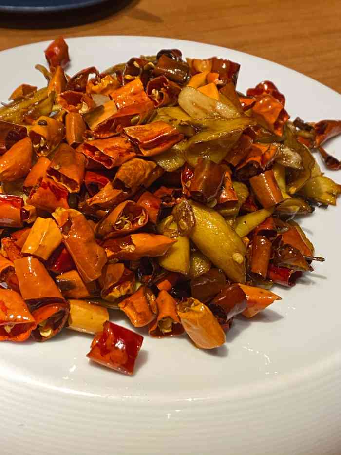 麦麦山云南菜(缤谷广场店)-"「香煎石屏豆腐」石屏豆腐,搭配两种蘸酱.