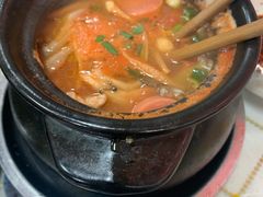 -李记特色罐罐米线(重庆中环大厦店)