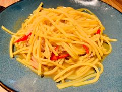 酸辣土豆丝-耶里夏丽·丝路国际新疆菜·清真食品(徐汇南丹东路臻选店)