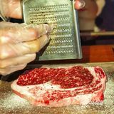 没错了，就是这一刀！现切和牛烧肉天花板