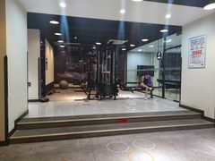 -一兆韦德健身(古美店)