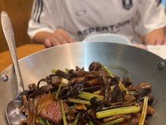 -黄泥岗·地道湖北菜(奥特莱斯店)