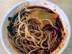 -洪记凉米线(新兴路店)